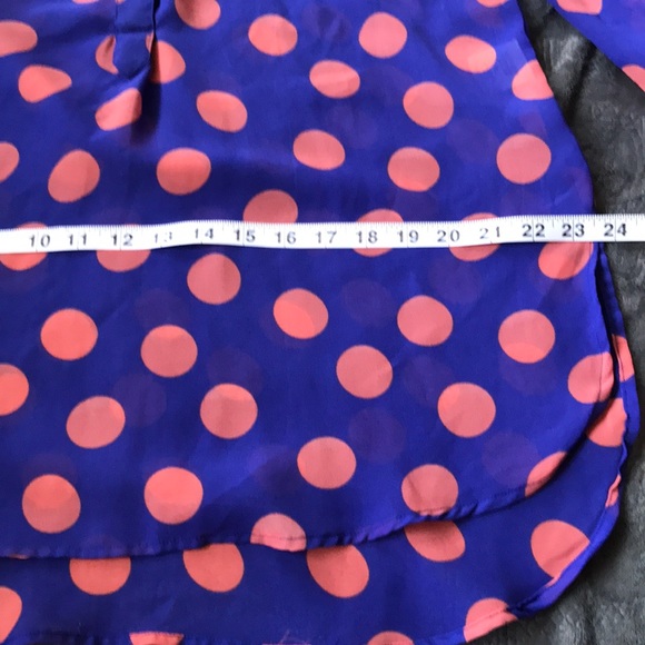 Women’s sheer high-low top - Picture 5 of 11